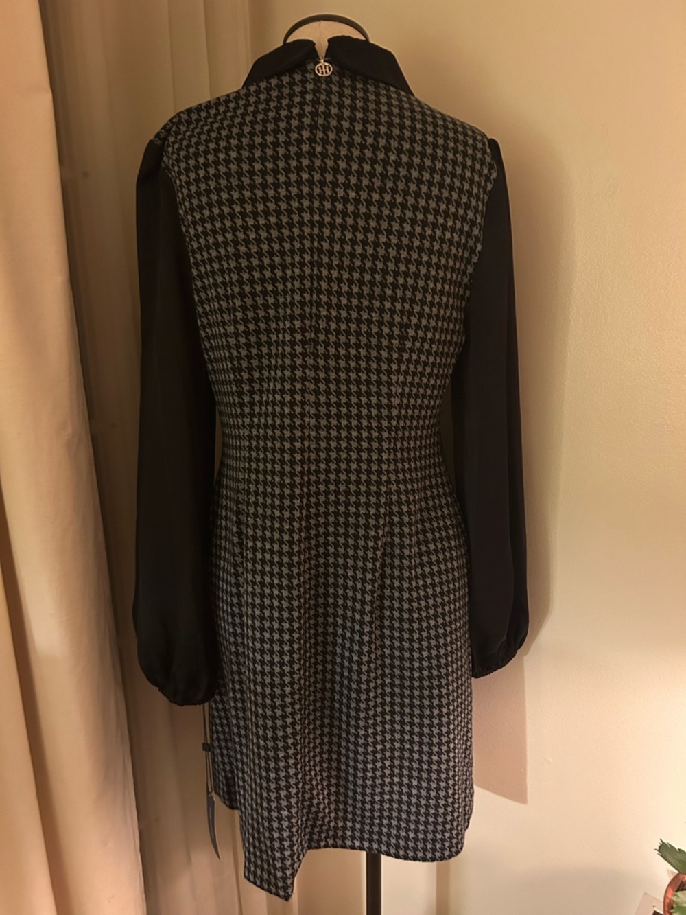 Tommy Hilfiger Black and Gray Houndstooth Long-Sleeve Dress sz 10 - Picture 6 of 10